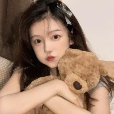 破碎的王冠海报
